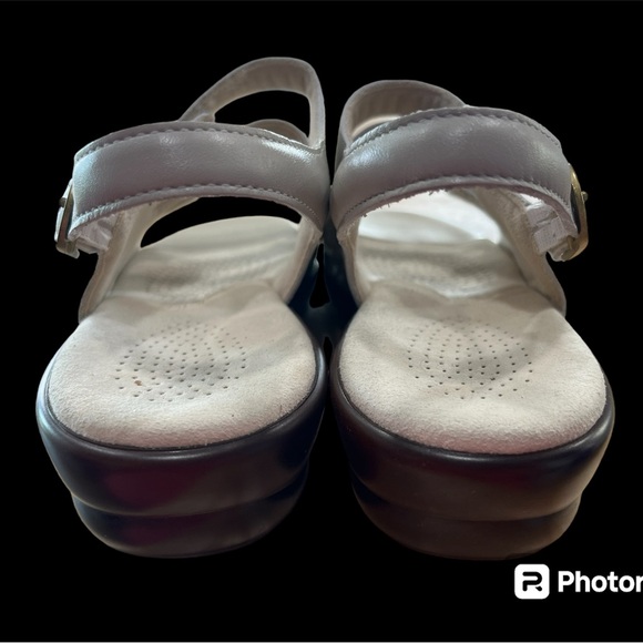 SAS Quatro Tripad Comfort Slingback Sandals Bone 3 Strap Women Size 8 N Beige. - Picture 4 of 6